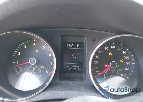 2010 Volkswagen Jetta S z USA, uszkodzony, nr VIN 3VWKX8AJ3AM626468